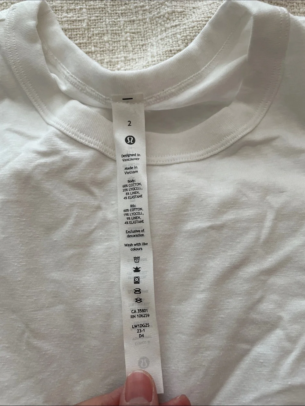 Nwt lululemon classic-fit Cotton Blend Tank Size 2